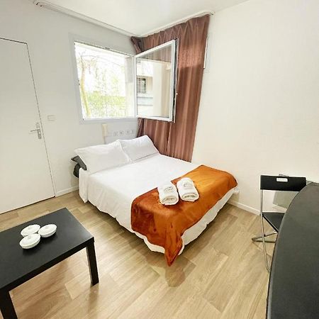 Cozy Studio In La Defense Hotel Courbevoie Buitenkant foto